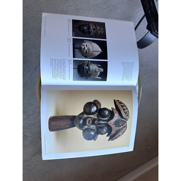 Secrecy African Art that Conceals and Reveals book - Picture 3 of 9